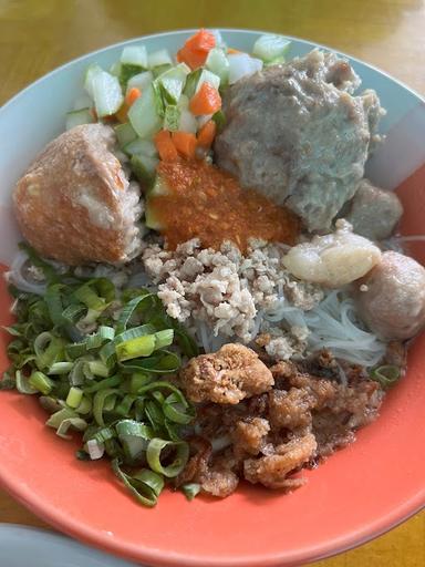 MIE BASO KAYLA BLOK E 50