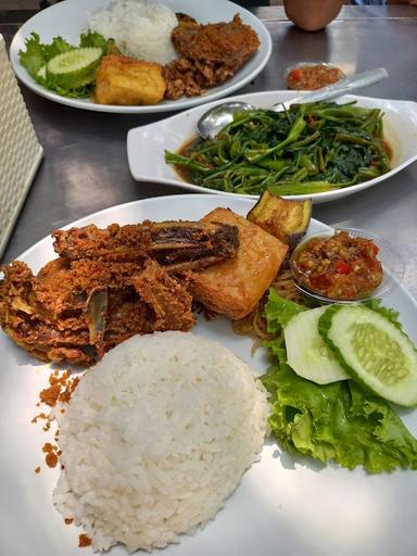 RM.AYAM PENYET SURABAYA