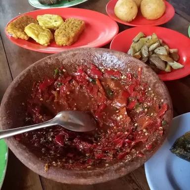 RM DAPUR TEH HAJI PURWAKARTA KHAS SUNDA