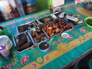 WARUNG MAKAN SUNDA