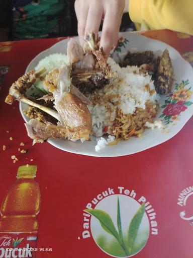 BEBEK SINJAY KUSUMA BANGSA