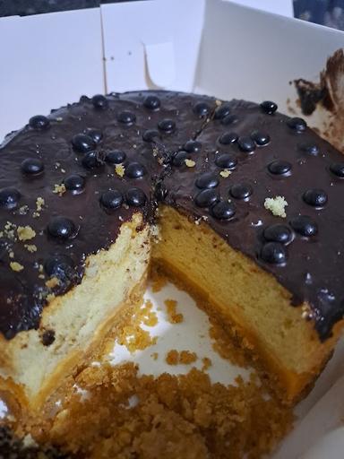 HAGIA SOPHIA CAKE