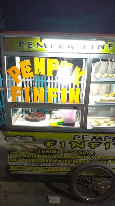 PEMPEK FINFIN