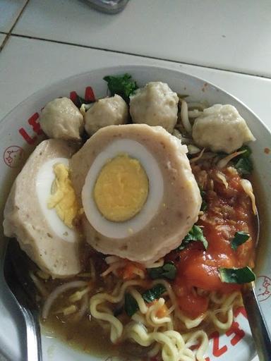 BAKSO DAN MIE AYAM GALANG