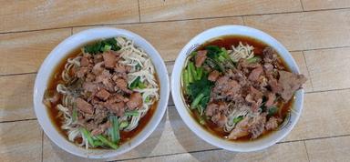 BAKSO HERIE BAROKAH GAJAH MUNGKUR