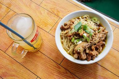 BAKSO HERIE BAROKAH GAJAH MUNGKUR