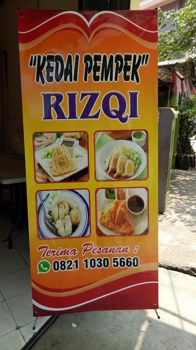 KEDAI PEMPEK RIZQI