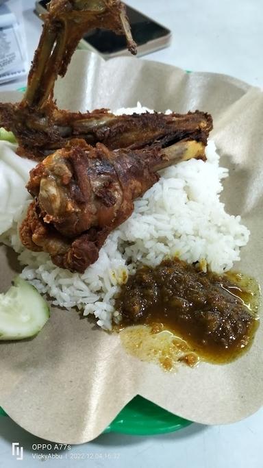 NASI BEBEK AYAM PENYET SARNOTO MADURA