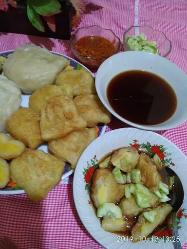 PEMPEK IBU GILANG