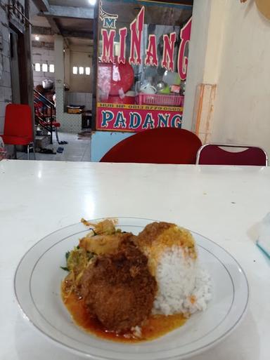 RUMAH MAKAN CINTO MINANG UNCU APUAK