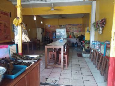 WARUNG NASI SUNDA  TIGA SODARA 