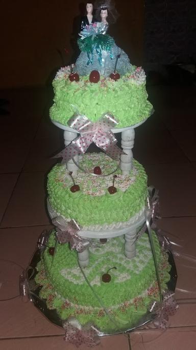 ANDINI CAKE