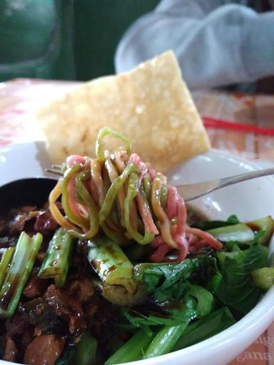 MIE PELANGI - SITU CIKUMPAY - CAMPAKA