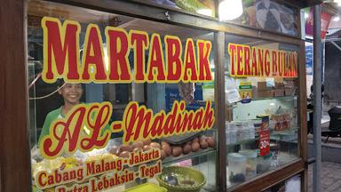 AL MADINAH (MARTABAK DAN TERANGBULAN)