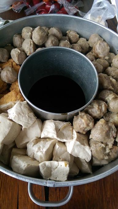 BAKSO KEPALA SAPI