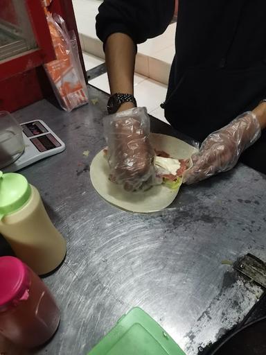 KEBAB ABU HANIFAH NGAMPELSARI