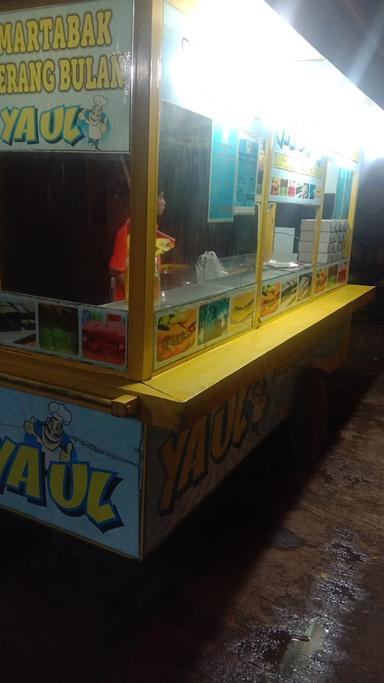 MARTABAK DAN TERANG BULAN YAUL