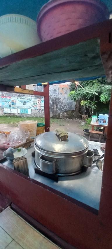 MIE AYAM BAKSO BONDOROSO : BPK. PUJIANTO