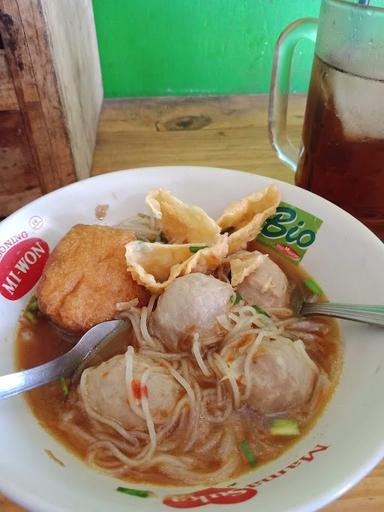 MIE AYAM BAKSO SRIWIJAYA MBAK SIMAN