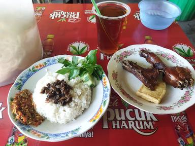 SAMBAL MACAN BEBEK HITAM SIDOARJO