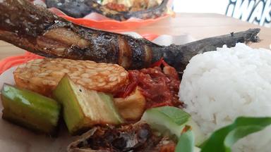 WARUNG MBAK TUM