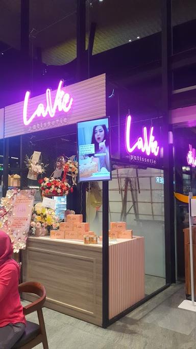 LAVIE PATISSERIE SULTAN AGUNG