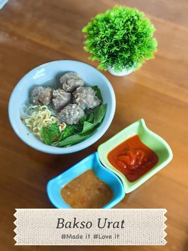 BAKSO DAN MIE AYAM PAK LILIK