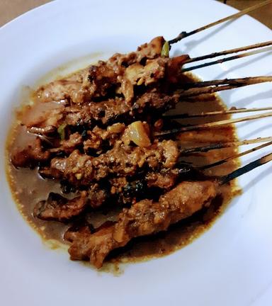 SATE AYAM MADURA