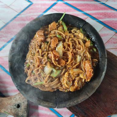 BAKSO MIE AYAM WONOGIRI MARGAMA