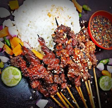 SATE MARANGGI DAN GULE JK GADING TUTUKA RESIDENCE