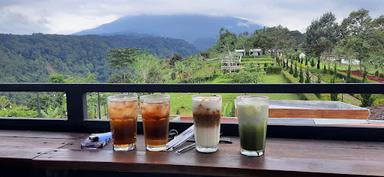 TAMAN KITA AGROWISATA GEDE PANGRANGO (CAMP CAFE)