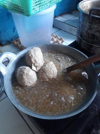 BAKSO RUSUK MAS EKO,BAKSOSBAR (BAKSOSOSISBAKAR)