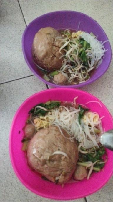 BAKSO TIGA SAUDARA