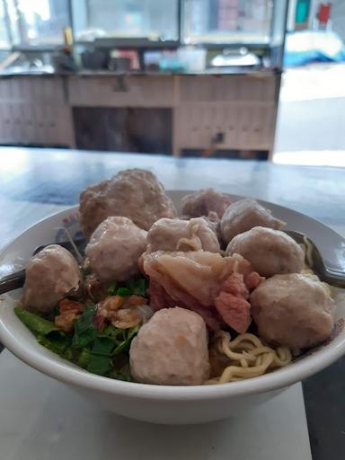 MIE AYAM & MIE BAKSO PAKDHE