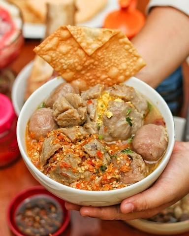 BAKSO WIDIRASA CARIU