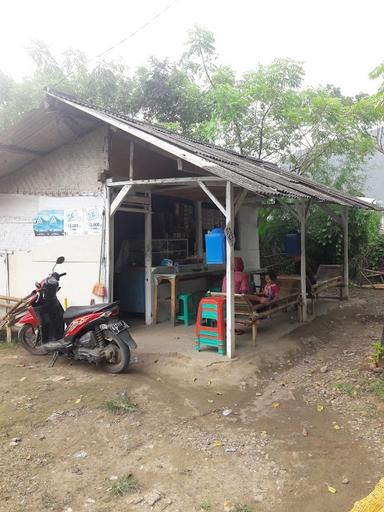 WARUNG NASI YASMIN