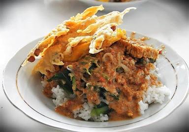 PECEL TRIKORA