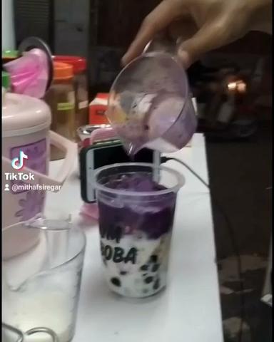 KIM BOBA HAJI TEN