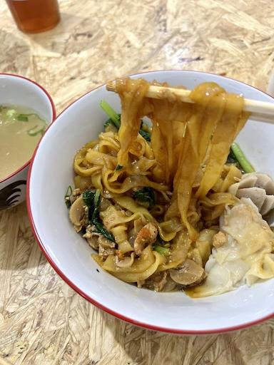 BAKMIE GANTENG CAB JAKARTA