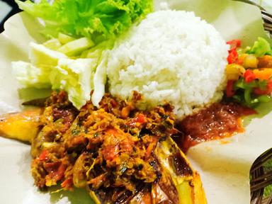 IKAN BAKAR LANGOWAN KHAS MANADO