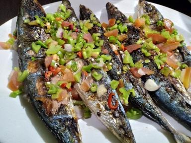 IKAN BAKAR LANGOWAN KHAS MANADO