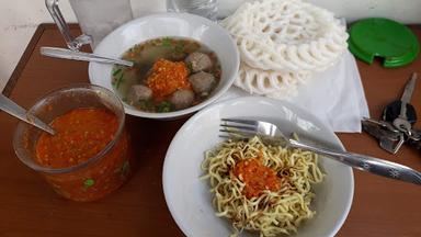 SIOMAY BANDUNG KIKI