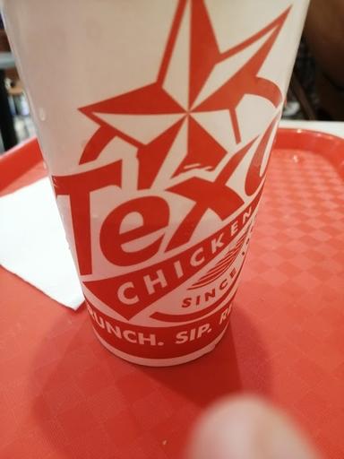 TEXAS CHICKEN GREEN PRAMUKA SQUARE