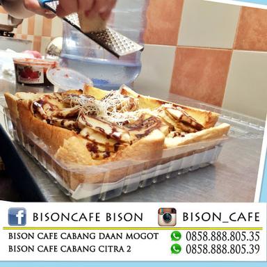 BISON CAFE DAAN MOGOT