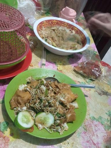 NASI GORENG BANDARA - PANGSIT GORENG & NASGOR