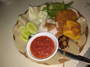 AYAM BAKAR KALASAN  BHEMBY 