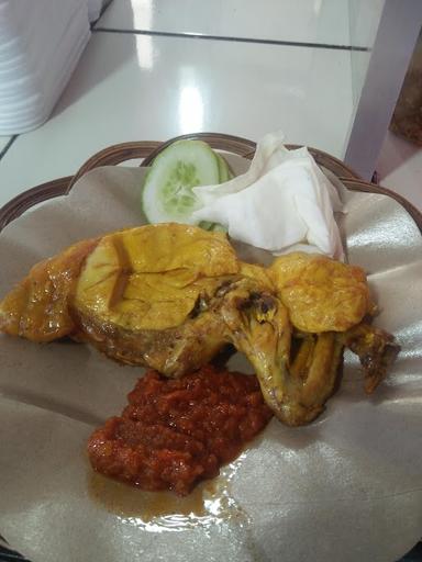 AYAM PENYET FRIL