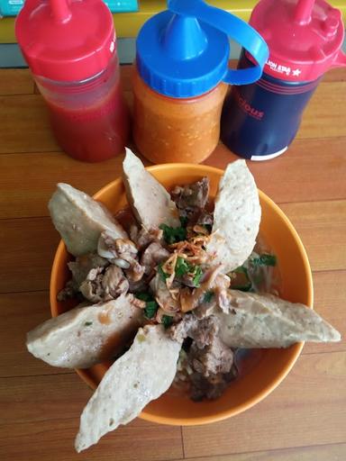 BAKSO BALUNGAN MAS YONO