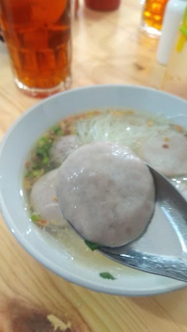 BAKSO GEPENG DAN MIE AYAM JOMARS