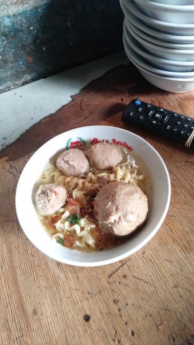 BAKSO MAS GONDRONG (RAWA BUAYA)